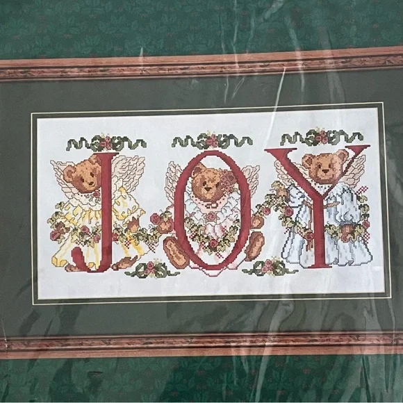 NWT Candamar Designs Inc Holiday Traditions Joy Bear Counted Cross Stitch Kit - Picture 6 of 10